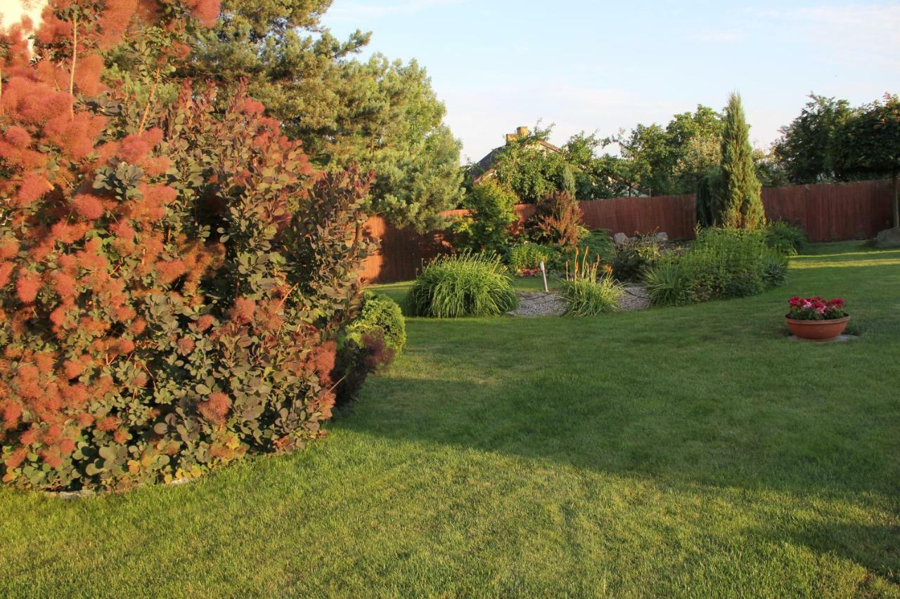 Отель Agro Relax Nowodwor Экстерьер фото